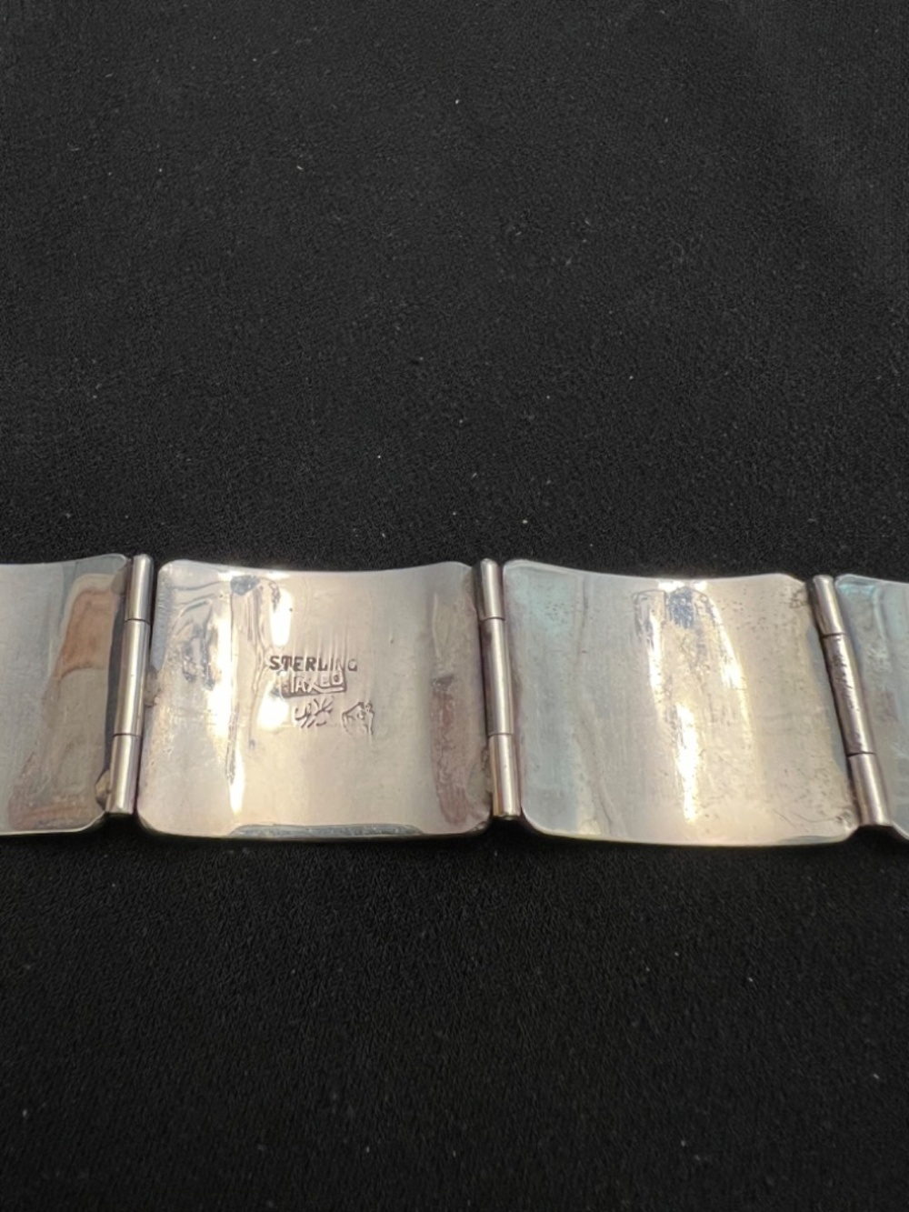 bracelet - Picture 2 of 2